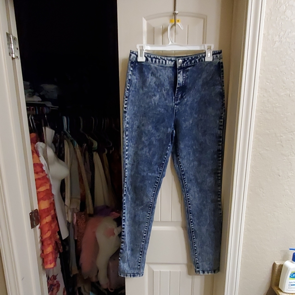 Dollhouse high waisted jeans